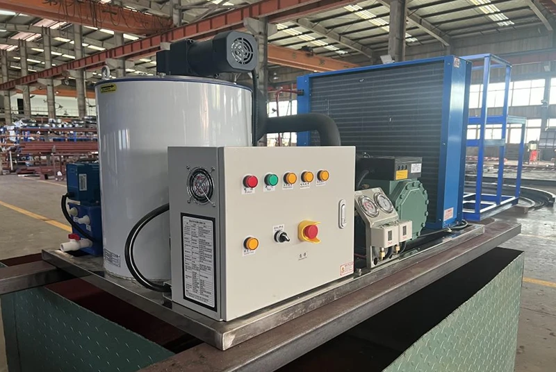 Mesin Es Serpihan 1 Ton dengan Kompresor Bitzer dan Ruang Penyimpanan Es 1000 kg &ndash; Kenya